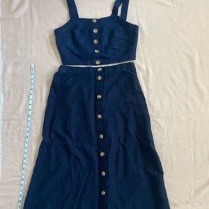 Crop top and skirt set. Never Used